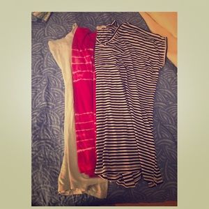 Lot of 3 short sleeve Pikos